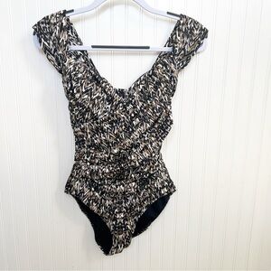 Badgley Mischka Black & Tan Ruched One Piece Swimsuit Women’s Size 8